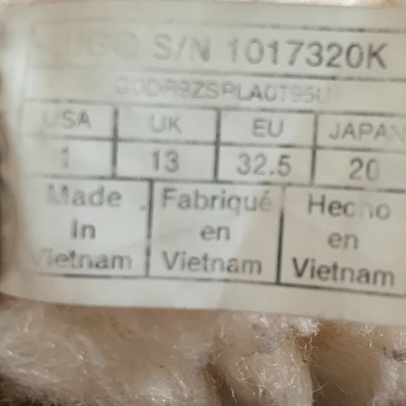 UGG girls boots - Picture 7 of 7